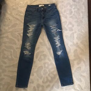 Blue washed, ripped Pacsun jeans!